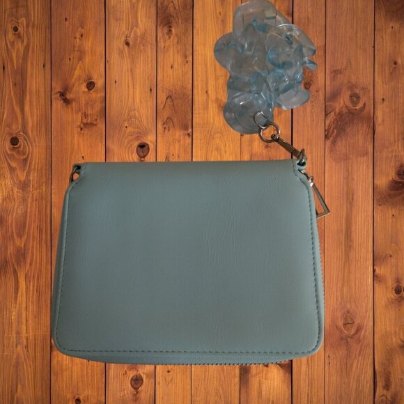 Time and Tru Handbags - Time and Tru Zip Around Blue Wristlet Wallet Purse Clutch Casual Faux Leather